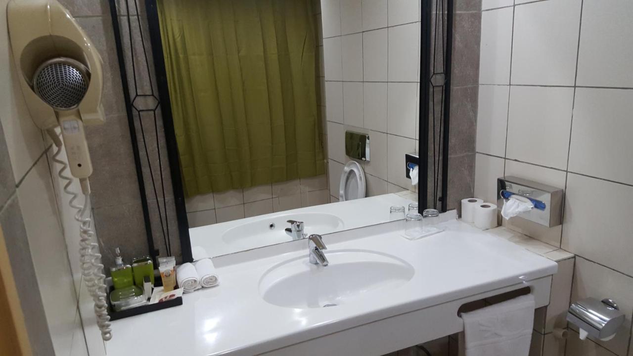 Hotel El Farouk Bamako Eksteriør billede